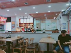 大堂-田三卷馍(火车站店)