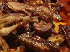 -八府香鸭·啫啫煲(华山路店)