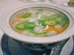 -壹零贰小馆(桂城石啃店)