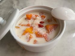 -莉泽月子中心(凯旋江景店)