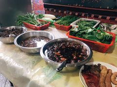 -金卯白肉罩火烧
