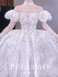 -派丽莫Pellimo原创设计婚纱品牌