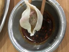 牛肉蒸饺-清真老铁家灌汤包