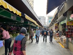 -贵州路便民市场