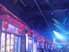 -喜鹊音乐酒馆(西街店)