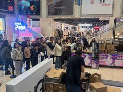 -燕莎奥特莱斯购物中心