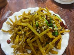 -乐山烧烤·罗田吊锅·小龙虾(航天兴隆国际店)