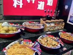 -老牌坊云南鱼豆花火锅(哈西万达店)