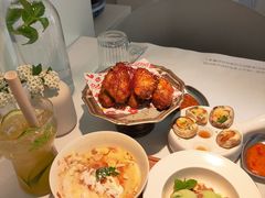 -春树下·树屋花房西餐厅(罍街AS1980店)