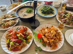 -潘先生平价海鲜城(神州半岛店)