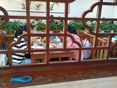 -何哥鲜鱼餐厅(龙湖花园店)