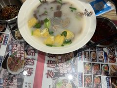 -大脸鸭记鸭血粉丝·小锅米线(水游城店)