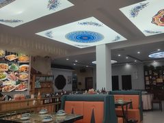 -壹阁胡羊焖饼(特色小吃街店)