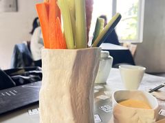 -穹六人间 people 6(岳阳路店)