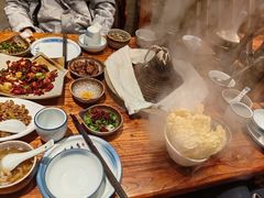 -滇香肴·云南菜蒸汽石锅鱼(云南北路店)