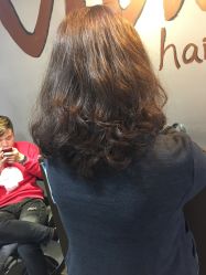 -茶发Salon·烫发染发理发