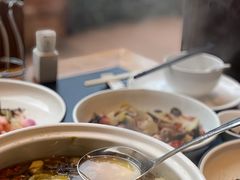 -黔蘑菇四季餐厅(观山湖店)