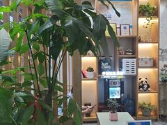 -宸玥酒店(成都西南财大地铁站店)