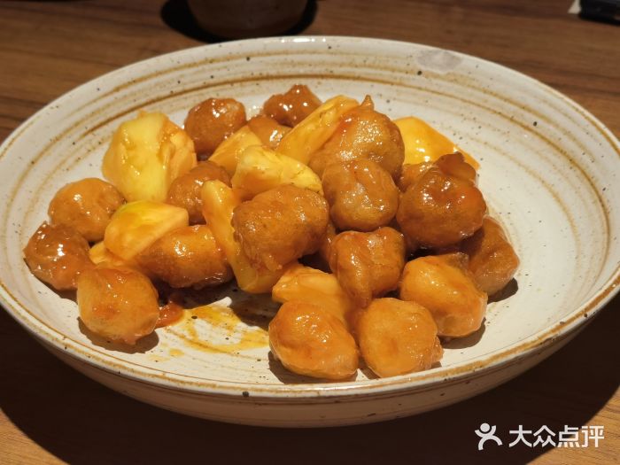 青年公社烤鸭(宝杨宝龙广场店)菠萝咕咾肉图片