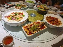 -悟空山宿陨石私汤温泉酒店(神舟大道地铁站店)