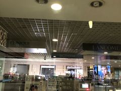 -日上免税店