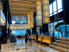 -上海龙之梦万丽酒店