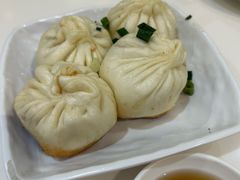 鲜肉生煎-光明邨大酒家(淮海路店)