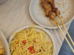 -桂在香知桂林米粉(红博中央公园店)