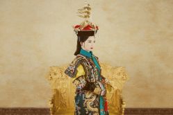 -盘子女人坊生日照·摄影馆(华强店)