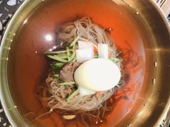 冷面-黑牛の場烤肉(摩天活力城店)
