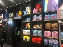-LINE FRIENDS Garosu-gil Flagship Store