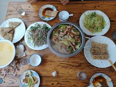-溢心园香河肉饼总店