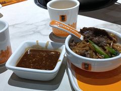 -潮发潮汕牛肉店(龙洞店)