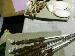 -羊家胡同·龙虾烧烤火锅(龙汇路店)