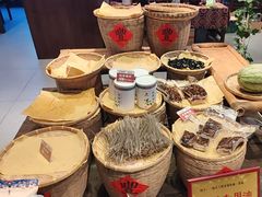 -唐师傅湘西名菜馆(武陵路店)