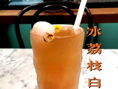 -théATRE茶聚场·餐厅(环球金融中心店)