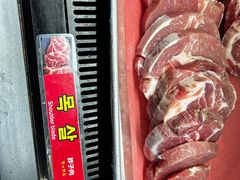 -江南猪肉商会无限续吃(弘大店)
