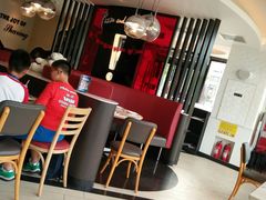 -必胜客(威高广场店)