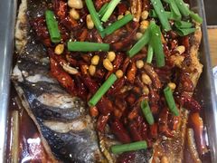 -鸣记脆皮烤鱼(铁西店)