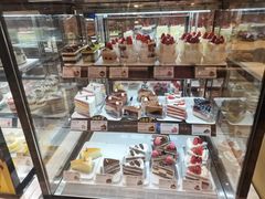 面包甜点陈列柜-巴黎贝甜(武夷花园店)