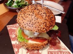 -FAT COW(虹梅路店)
