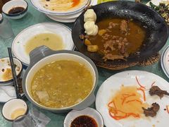 -鹤乡东北菜(崮山路店)