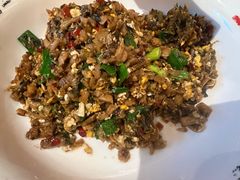 -富正毅三下锅·湘西韵味(天门山索道店)