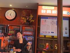 -阿瓦山寨·湘菜现炒·剁椒鱼头王(咸阳总店)