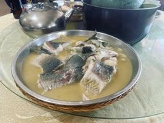 -红旗山庄(圭峰山店)