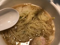 -新大咀港式茶餐厅(宝山万达店)