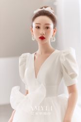 -艾米丽婚纱礼服