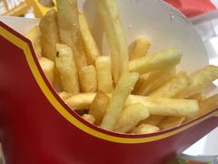 -麦当劳(新华路步步高店)