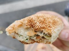 葱花烧饼-朱记小郑酥烧饼(建康路店)
