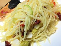 百合炒土豆丝-华馨园北京烤鸭
